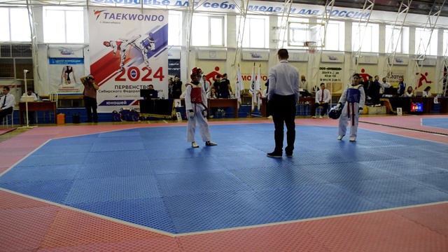 Первенство Сибири по Тхэквондо 2024 г. Берцк СК Кристал девушки до 37 кг Первый бой 3 раунд смотреть онлайн