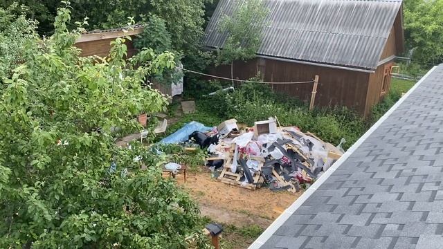 Монтаж гибкой черепицы в каркасном доме. Впервые на нашей крыше! 12+ смотреть онлайн