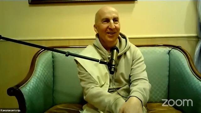 Е.М. Камалаканта прабху - Класс ШБ 10.38.27-33 смотреть онлайн