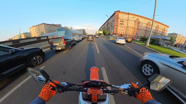 Avantis A5 Motard городская езда смотреть онлайн