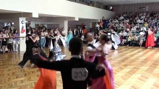 B-класс Квикстеп 1/4 финала 3 заход смотреть онлайн