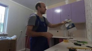 Установка встраиваемой вытяжки на 60см.