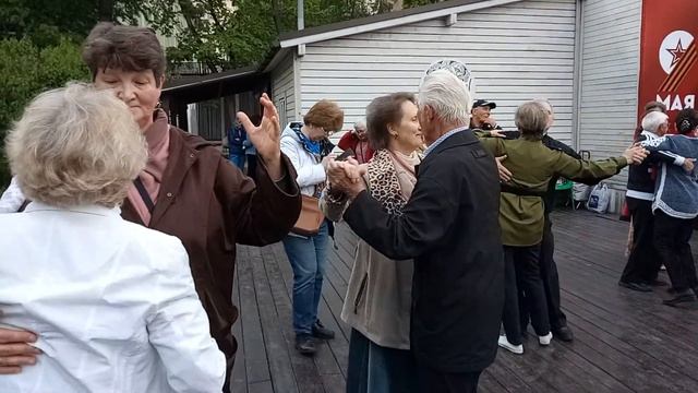 Победа. Сад Эрмитаж. Танцы. смотреть онлайн