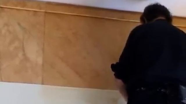 Faux Marble With Malcolm Robson