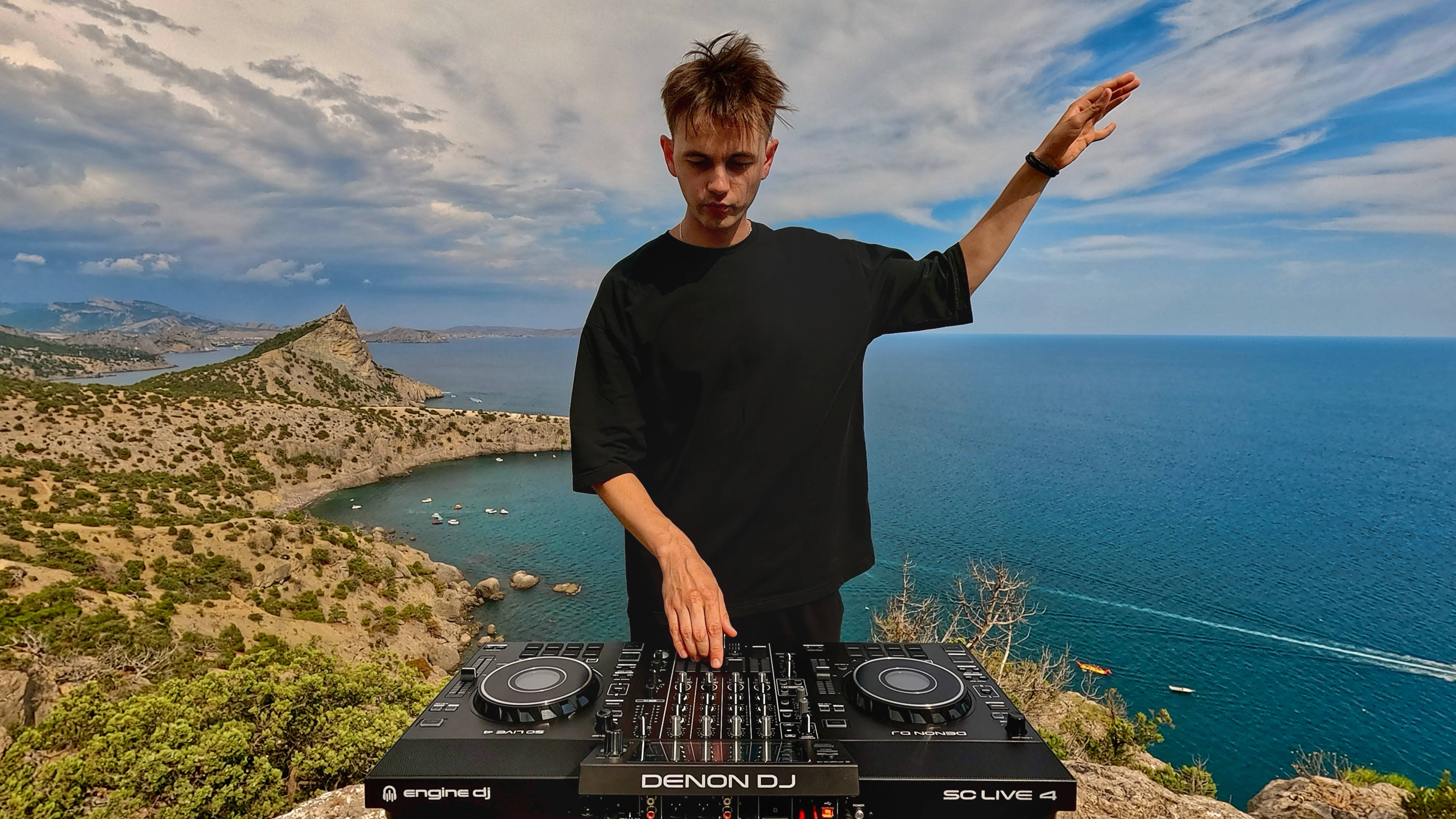 Progressive House / Melodic House Dj Mix | Crimea 2024 | №1