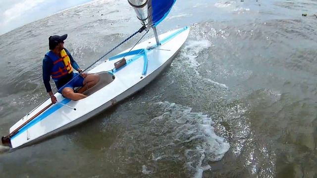 sunfish sailboat смотреть онлайн