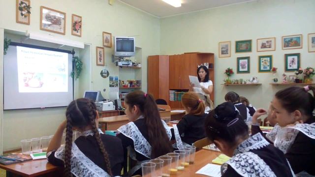 Урок в 6 классе. Тема: "Приготовление блюд из круп" смотреть онлайн