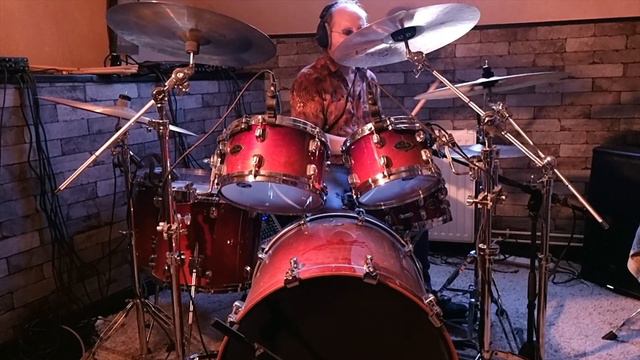 Deep Purple - Smoke on the water - drum cover by Scudabear смотреть онлайн