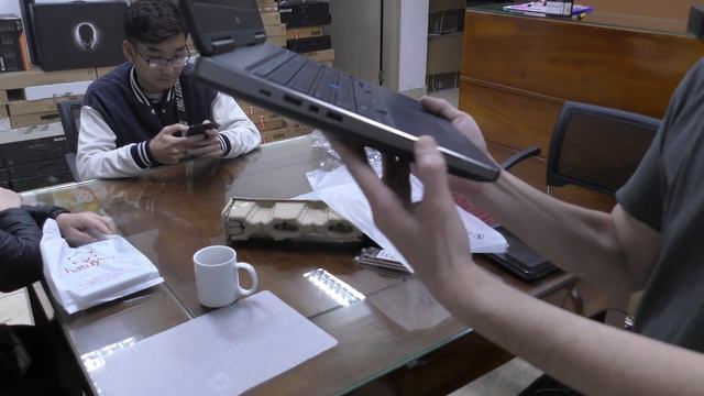 HANOILAB: UNBOXING AND UNGRADE Dell Precision 7520 Core i7-6820HQ (PART I UNBOXING ) смотреть онлайн