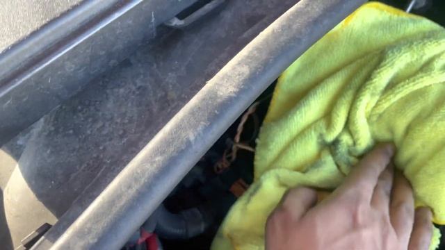 How to CLEAN & REMOVE Fuel Injectors | Misfire Fix for Bmw 335i (n54) смотреть онлайн