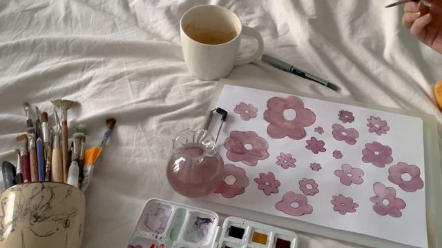 painting, playing Genshin Impact, eating pizza смотреть онлайн