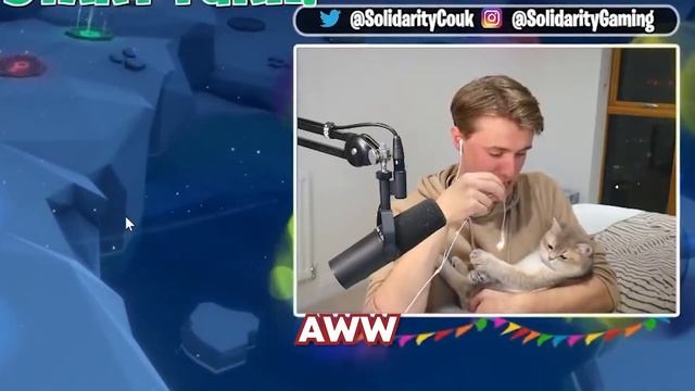Grian Gets Distracted By Solidarity's Cat.. смотреть онлайн