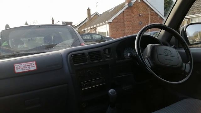 Hilux Mk4 - instrument removal. VIDEO HAS MOVED, see description below смотреть онлайн