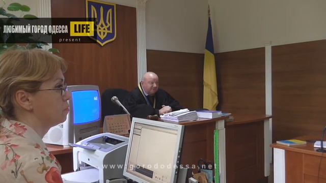 Судья напал на Журналиста, Одесса смотреть онлайн