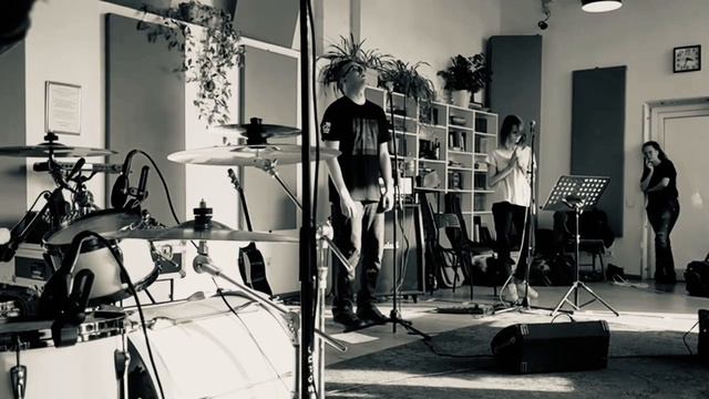 Eeeda - Настоящие #Eeeda смотреть онлайн