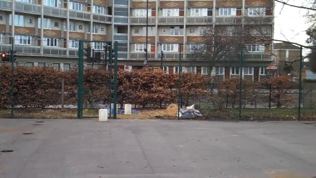 Twin Wire Mesh Fencing Sports Surround - Normand Croft School West Kensington London смотреть онлайн