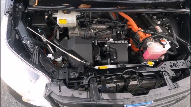 Toyota Noah Hybrid 1.8 (99 л.с.). Обзор. смотреть онлайн