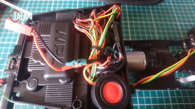 LA MEJOR MINI CRAWLER A ESCALA WPL C44 KM Metal Edition Kit 1/16 4WD RC смотреть онлайн