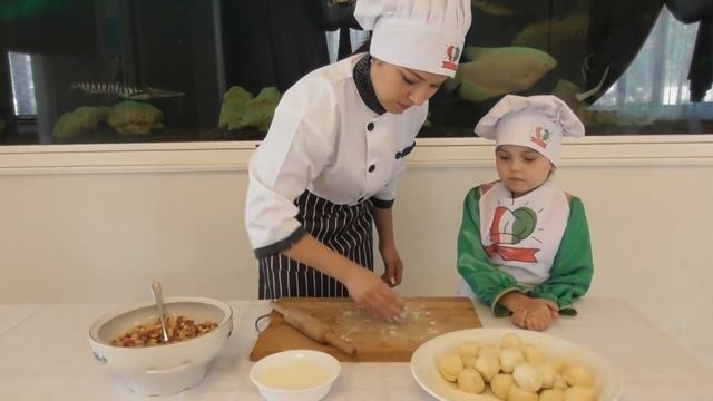 Мастер Класс "Вак Балиш". Татарская кухня. Ресторанный Комплекс "Sabantuy" г. Алматы смотреть онлайн