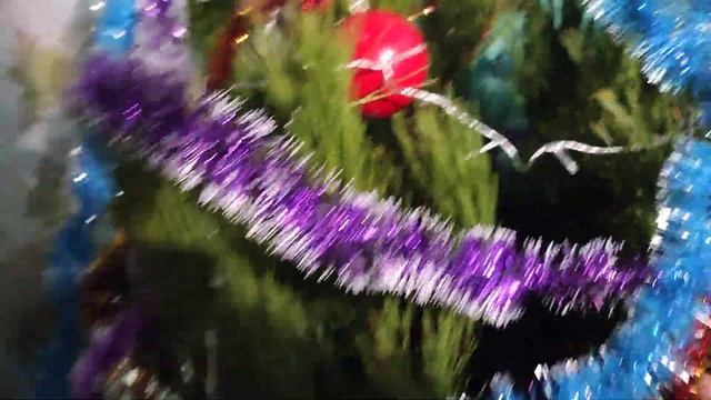 Як ми наряжали ЯЛИНКУ дома 2022р смотреть онлайн