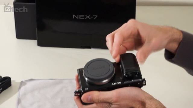 Sony NEX-7: ecco l'unboxing - TVtech смотреть онлайн