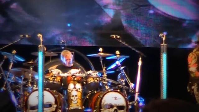 ZZ TOP LIVE - TUSH - HELSINKI 2012 смотреть онлайн