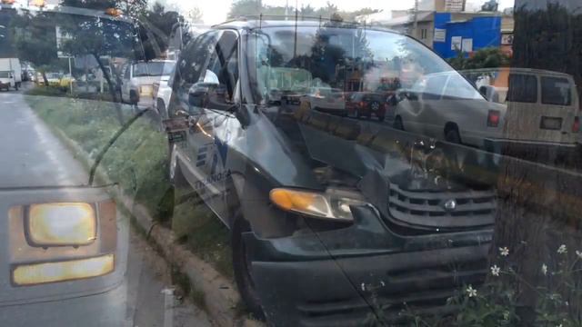 Choque en Av. Mariano Otero al cruce con Av. Las Torres смотреть онлайн