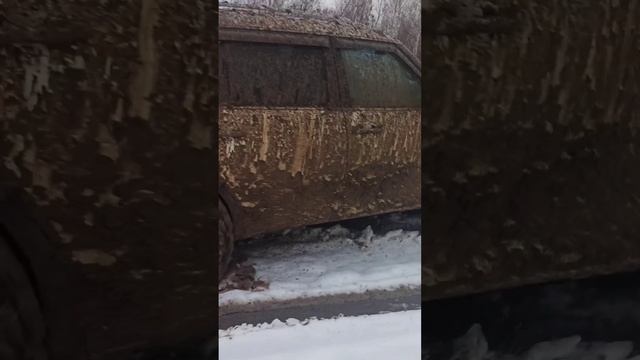 INFINITI QX80 off-road 4x4. TOYO Open Country MT 37X13.50 R20 смотреть онлайн