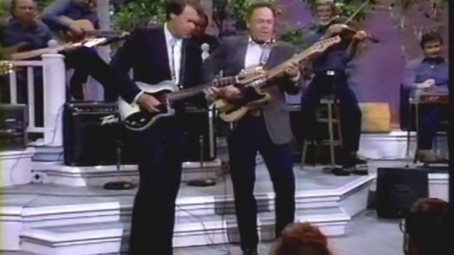 Glen Campbell & Roy Clark Play "Ghost Riders in the Sky" смотреть онлайн