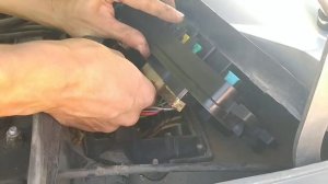 как поменять блок предохранителей на ваз