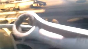 Вскрыть капот на Kia Rio