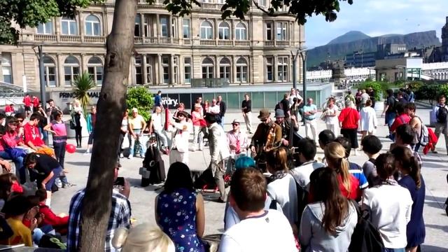 The Les Cloechards @ Edinburgh Festival Fringe смотреть онлайн