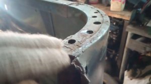 Замена заднего правого крыла УАЗ 3151/469 (4 часть)