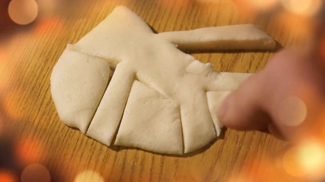ПОДАРОК СВОИМИ РУКАМИ. Фигурки из солёного теста! смотреть онлайн
