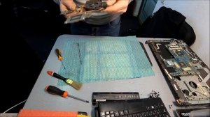 HP Pavilion DV7 - Чистка и замена термопасты.