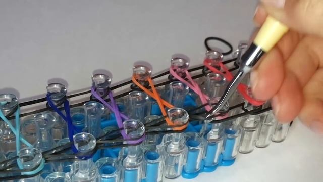 Красивый Браслет из Резинок на Станке - БЕСКОНЕЧНОСТЬ смотреть онлайн