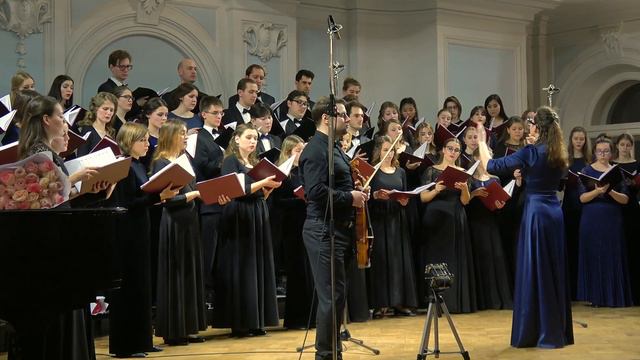 "Vi skal ikkje sova bort sumarnatta" обработка: Надежда Плесовских, альт: Алексей Евменкин смотреть онлайн