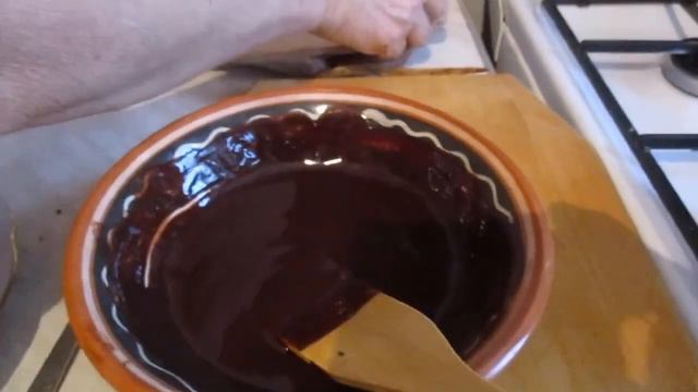 ШОКОЛАДНО - БАНАНОВЫЕ КОНФЕТЫ С ИЗЮМИНКОЙ. ИЗЮМ ДАЕТ КОНФЕТАМ КИСЛИНКУ. смотреть онлайн