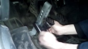 Стопор для педалей "Стальной Пес" Механическая защита от угона автомобиля.