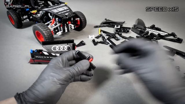 LEGO 42160: Audi RS Q e-tron - HANDS-ON REVIEW смотреть онлайн