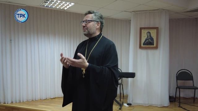 В библиотеке прошел вечер памяти отца Лавра смотреть онлайн
