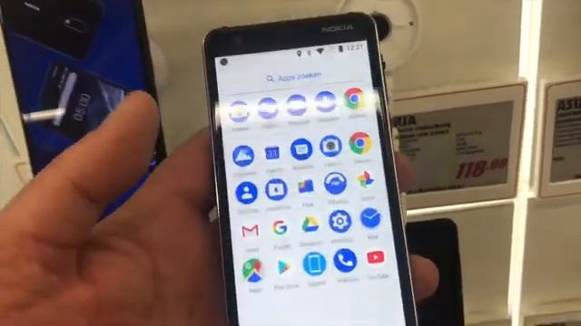 Mediamarkt Sontplein mid range and expensive Phones ? from March 2019 смотреть онлайн