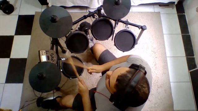 Eagleheart - Stratovarius - Alesis Nitro Mesh Kit - Drum Cover смотреть онлайн
