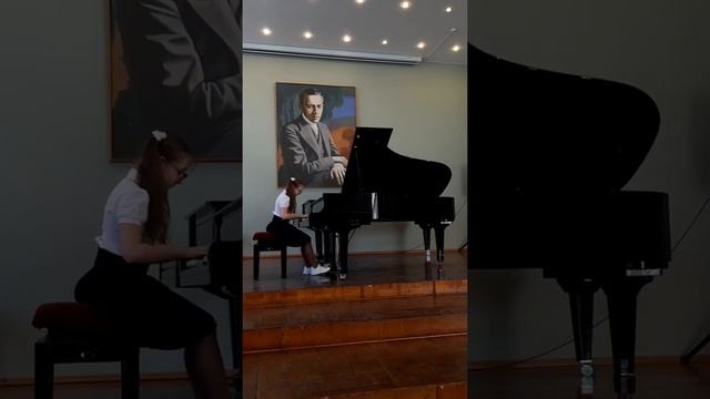 Яровикова Елизавета, 9 лет У.Гиллок Осенний эскиз смотреть онлайн