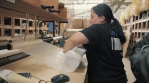 Выход на маркетплейсы: Давид Тевосов и Кристина Сафронова на складах Wildberries и Ozon