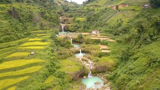 Путешествие во Вьетнам смотреть онлайн