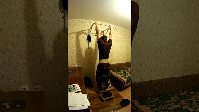 Подтягивания + 47 кг 11 раз смотреть онлайн