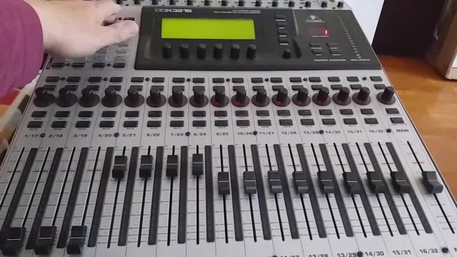 Behringer DDX 3216 смотреть онлайн