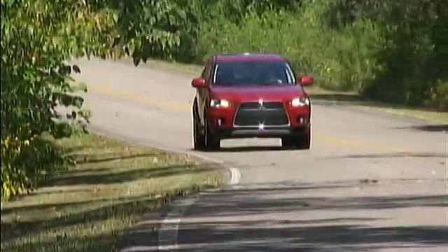 2011 Mitsubishi Outlander GT long term update from Sport Truck Connection Archive road tests смотреть онлайн