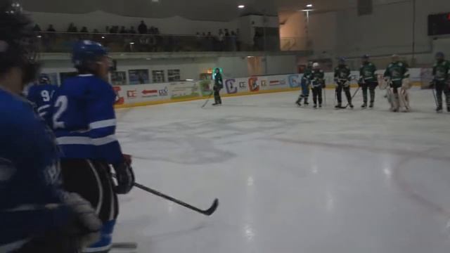 What do you know about hockey? смотреть онлайн